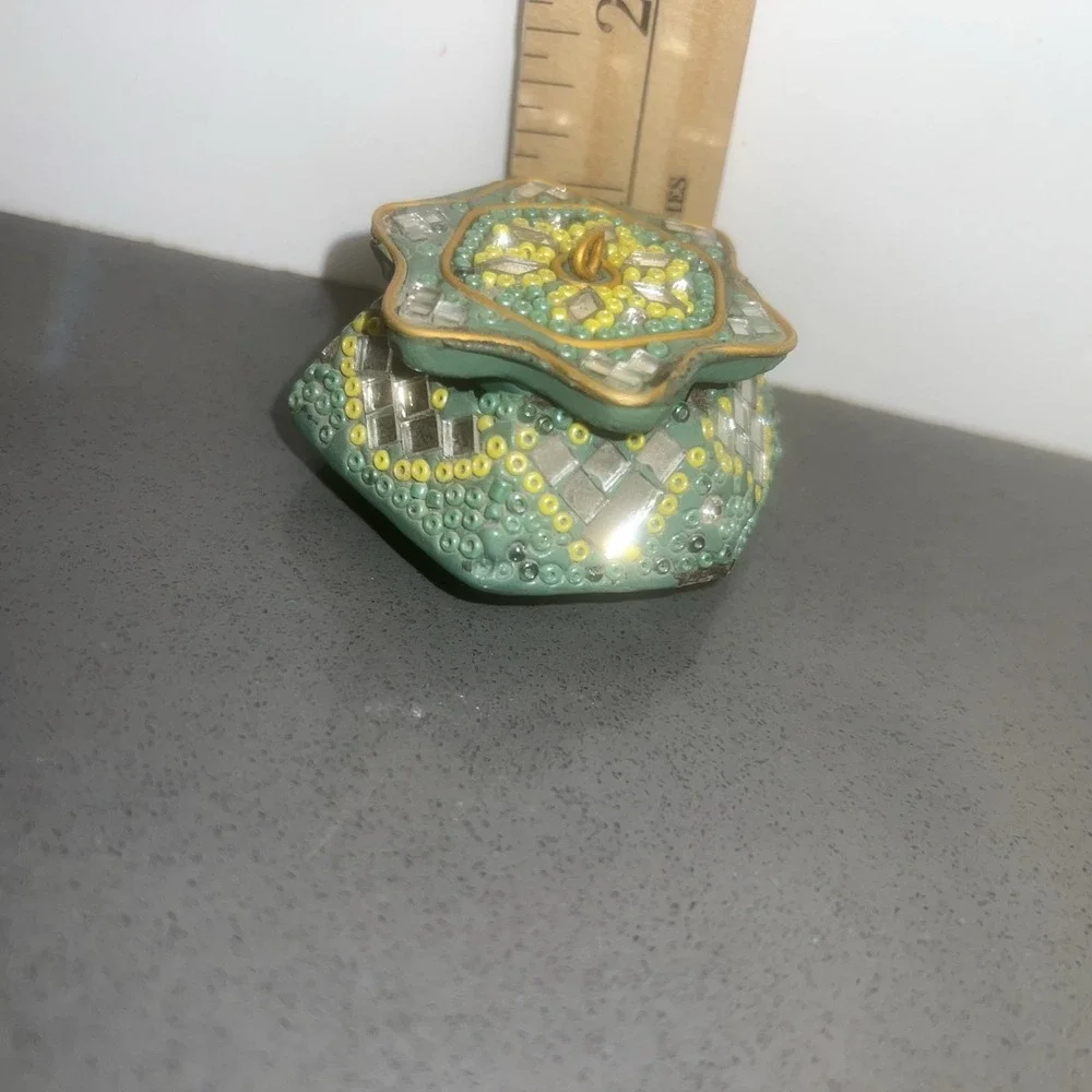 Estate Find: Hexagon Small Trinket Pill Box Glitter Ornate Hand Crafted